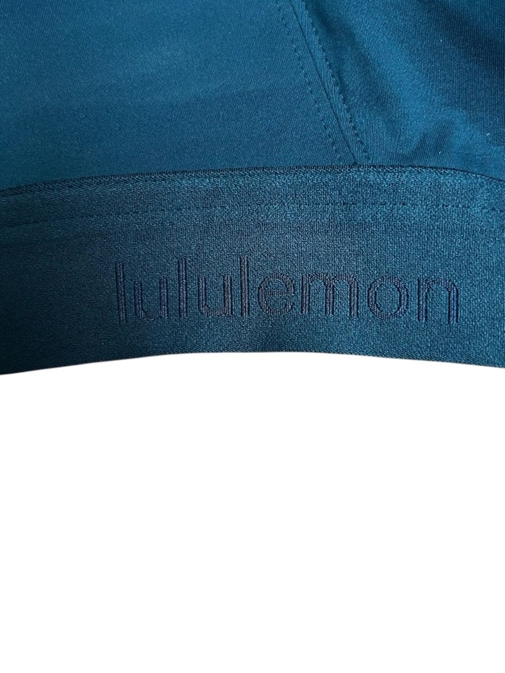 Lululemon Fine Form Bra Bermuda Teal Size 32D - Picture 4 of 6